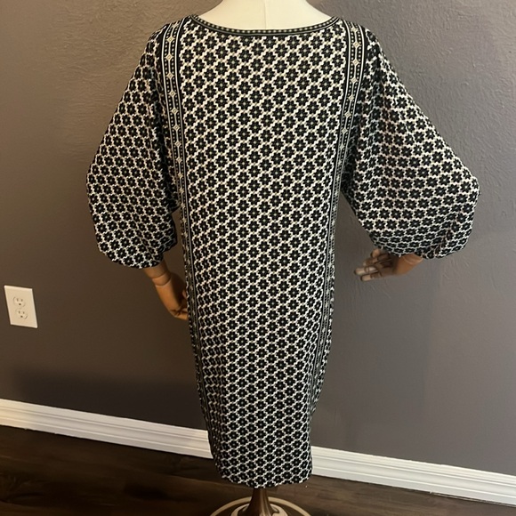 Max Studio - Picture 10 of 14